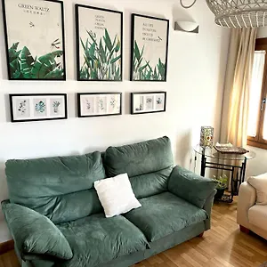 Apartamento Junto Al Alcázar Puerta De Sevilla, Carmona (Seville)